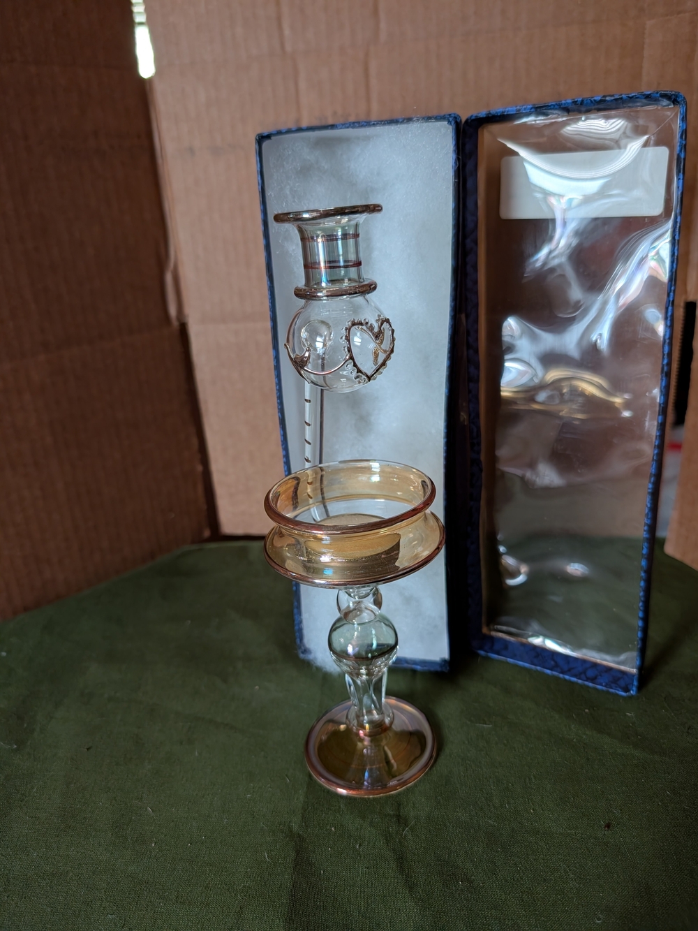 Decorative Amber Glass Flower Oil Lamp - Amber